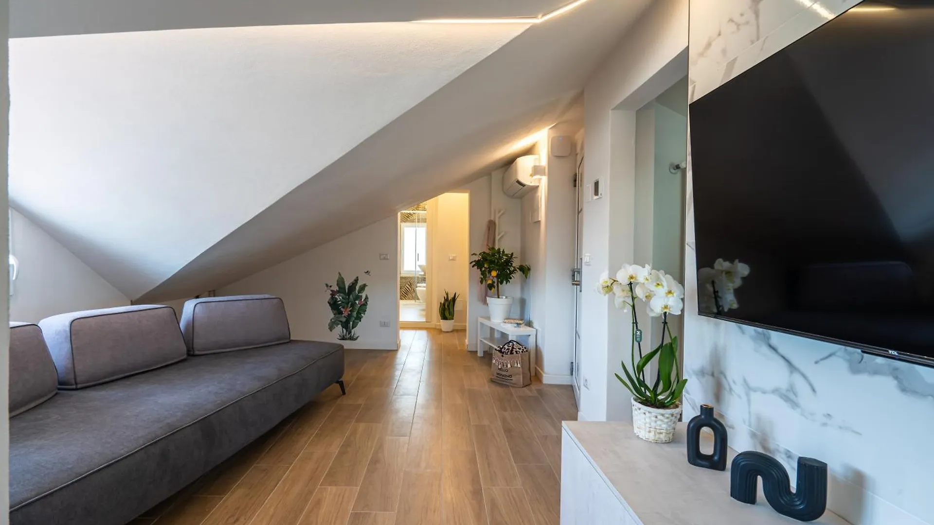 Inaugurazione 2024 - Villa Pratu Apartments A 100 Metri Dal Mare Riccione 0*,  Italia