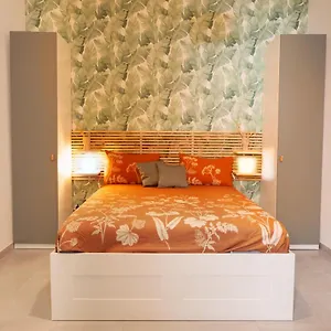 Faboulhouse: Zona Arenella/vomero. Appartamento Napoli